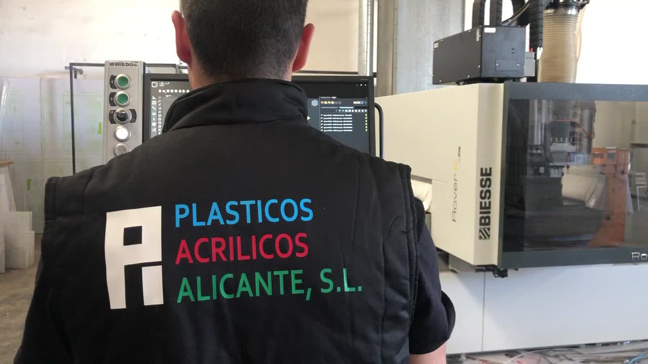 Corte panel fenolico, Montaje Panel fenolico